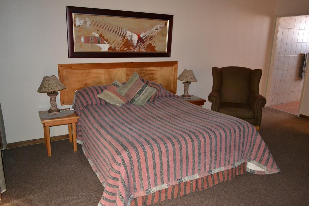 Jacaranda Lodge Polokwane Luaran gambar